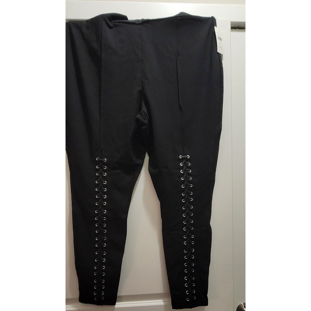 FTF Good Form Lace-Up Ponte Pants
